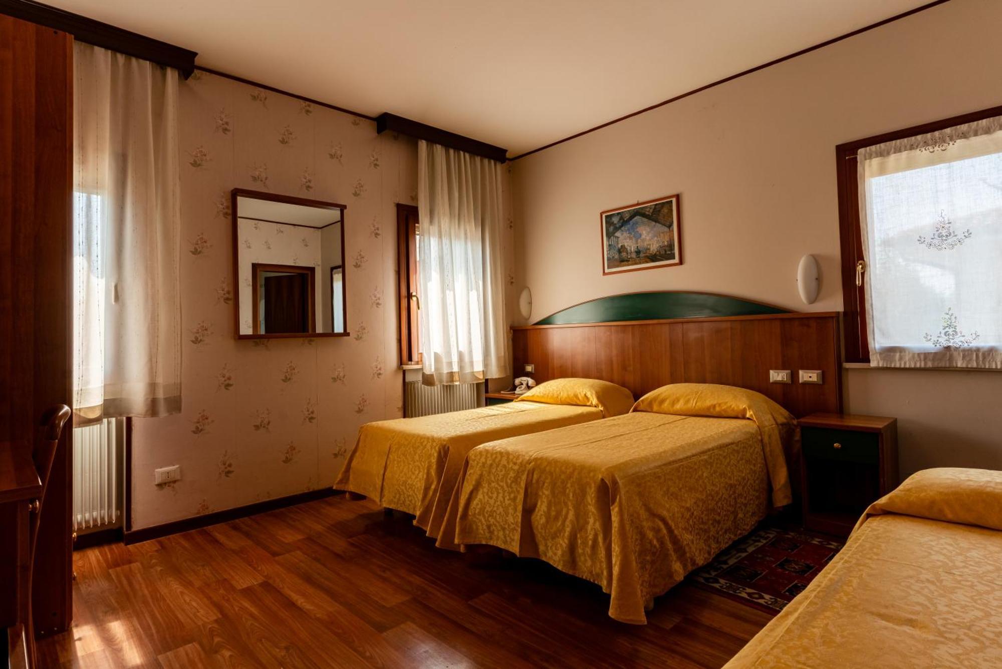 Locanda Da Renzo Treviso Exterior photo