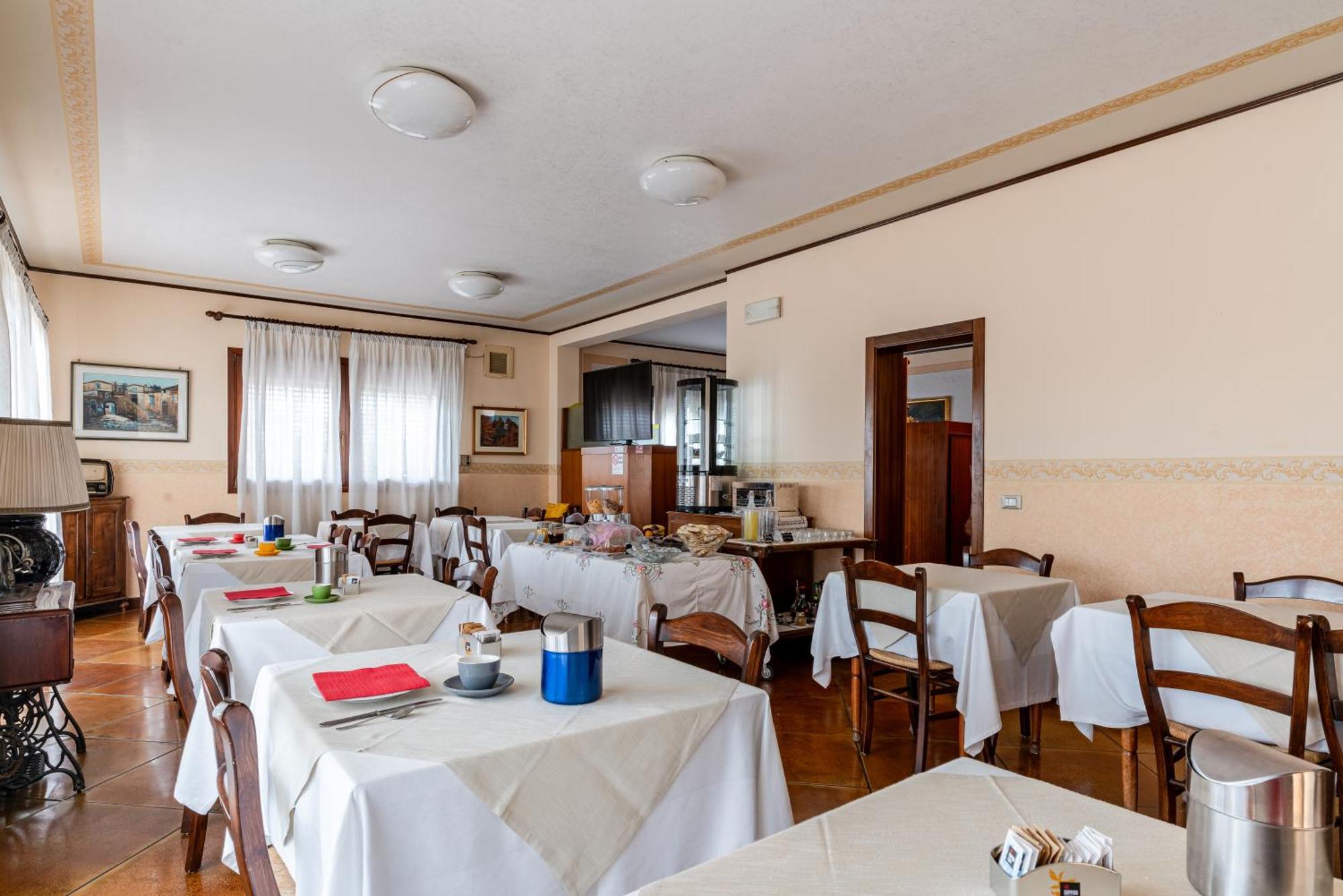 Locanda Da Renzo Treviso Exterior photo